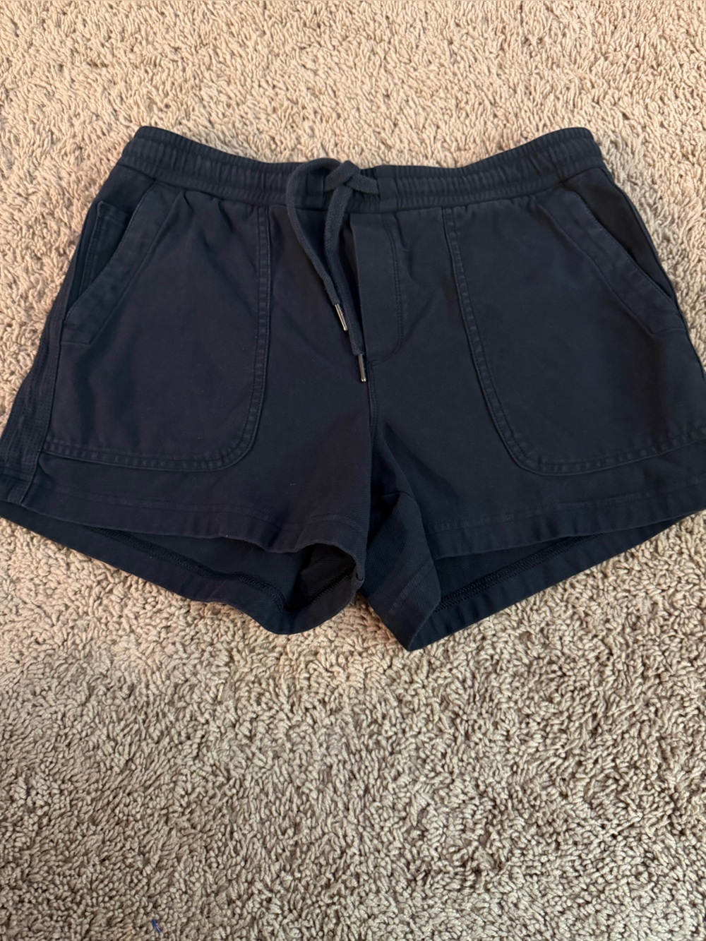 Athleta Black Athletic Pull-On Shorts